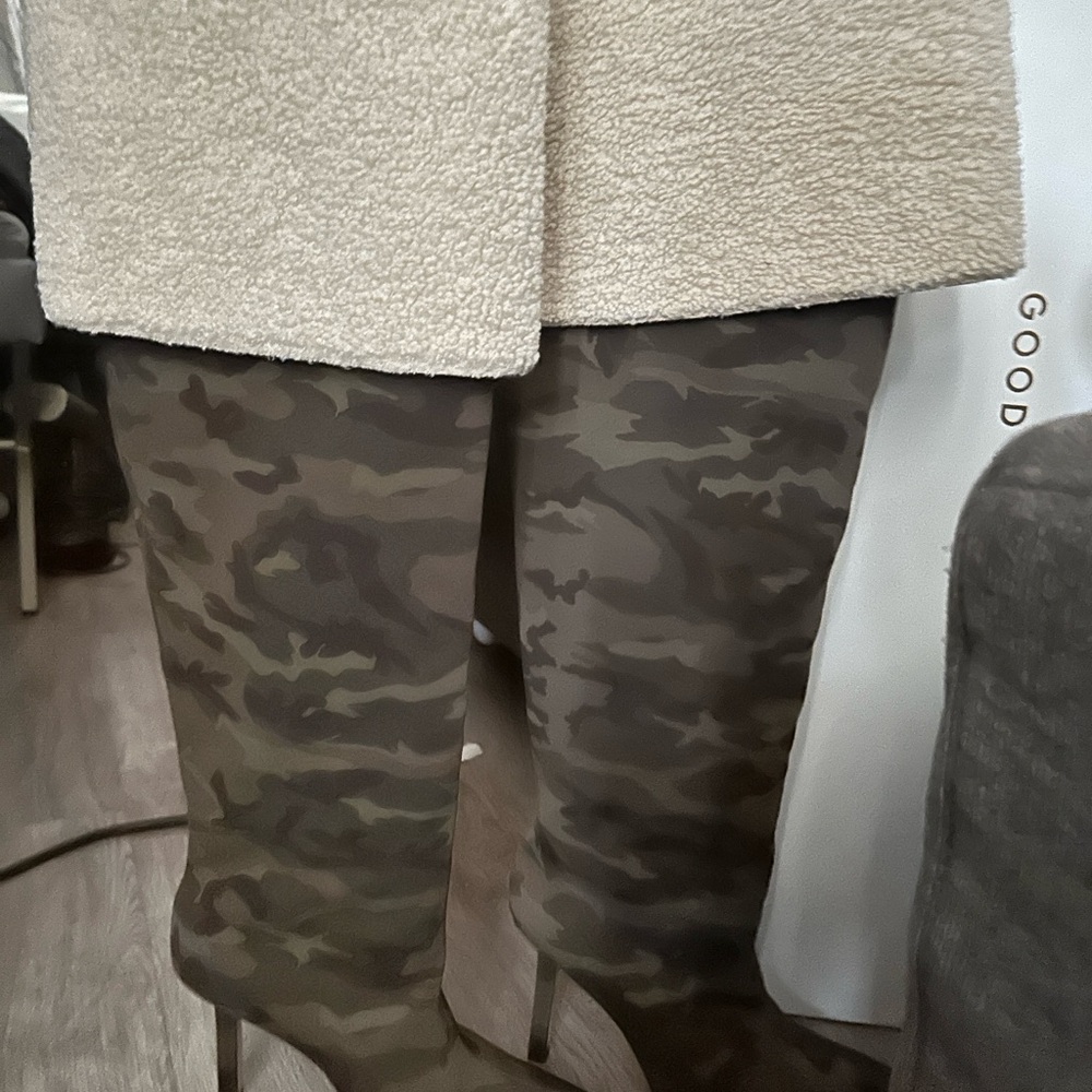 Good American Camouflage Boots
